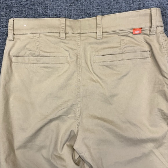 Nike Pants Mens 32x30* (31x24)  Dri-Fit UV Slim-Fit‎ Golf Chino Khaki DA4130-297 - Picture 1 of 8